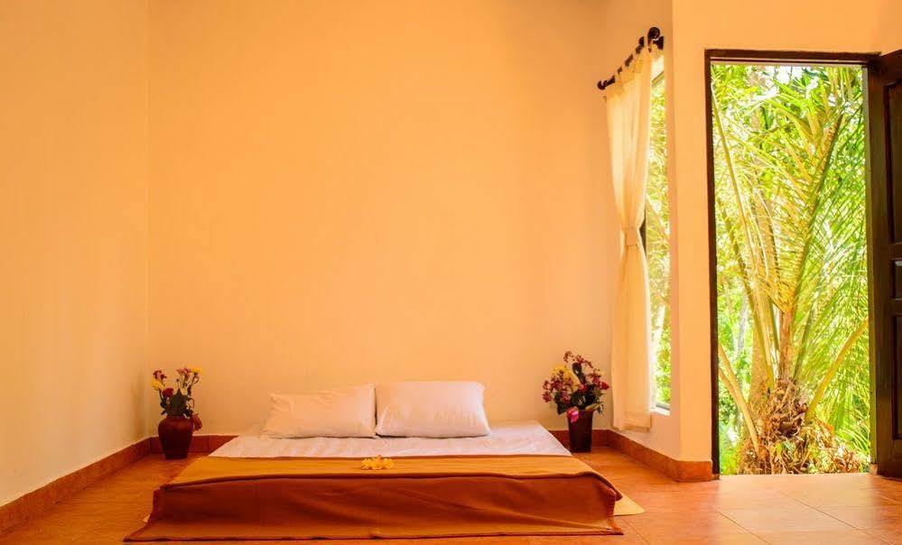 Shanti Toya Ashram Mambat Exterior foto